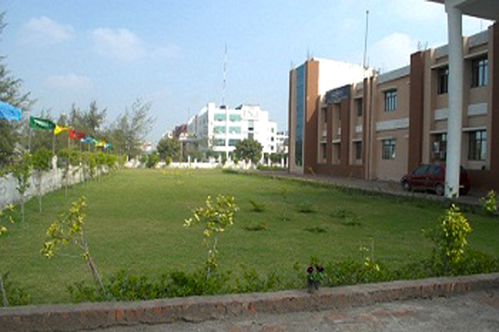 https://cache.careers360.mobi/media/colleges/social-media/media-gallery/9176/2018/12/20/Campus View of Greater Noida Institute of Business Management Greater Noida_Campus-View.jpg